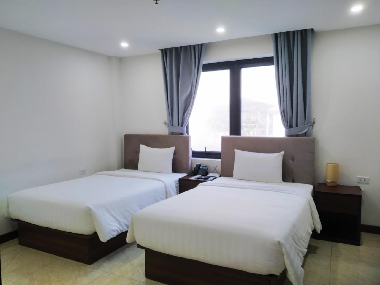 K Business 1 Hotel My Dinh 미딩 Ханой Екстериор снимка